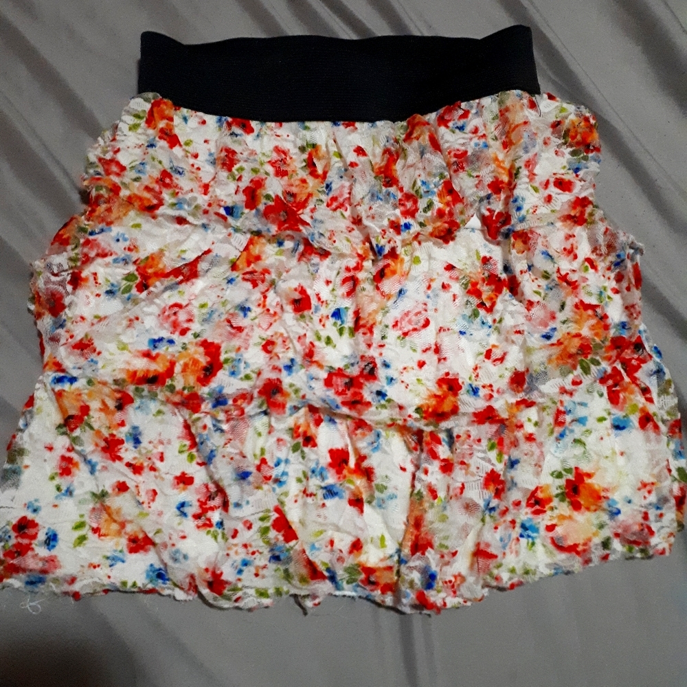 Flowy stretchy floral skirt